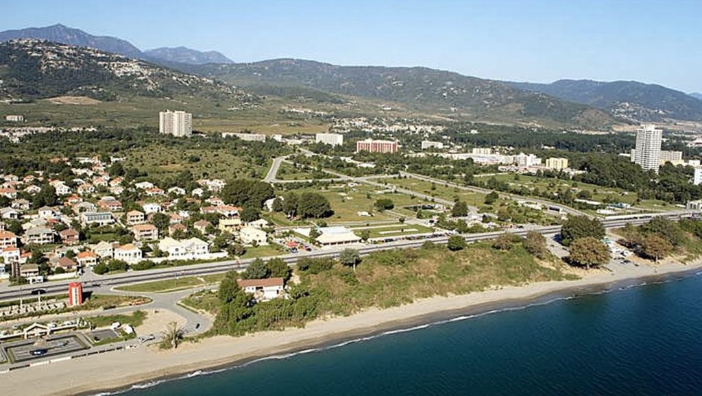 Vista de Playa de El Pinillo desde la orilla, Torremolinos