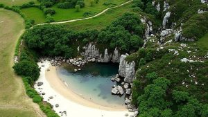Playa de Gulpiyuri