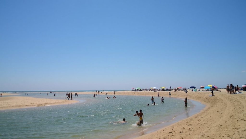 Playa de Isla Canela (Ayamonte) — playa en la costa de Huelva