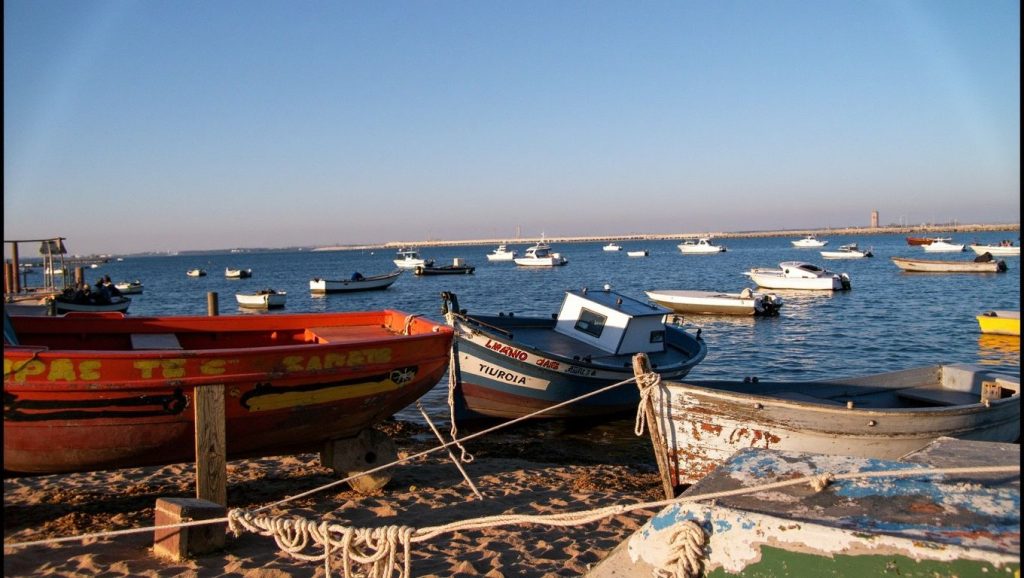 Vista general de Playa de la Casería, San Fernando