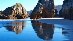 Playa de la Franca (Ribadedeva, Asturias)