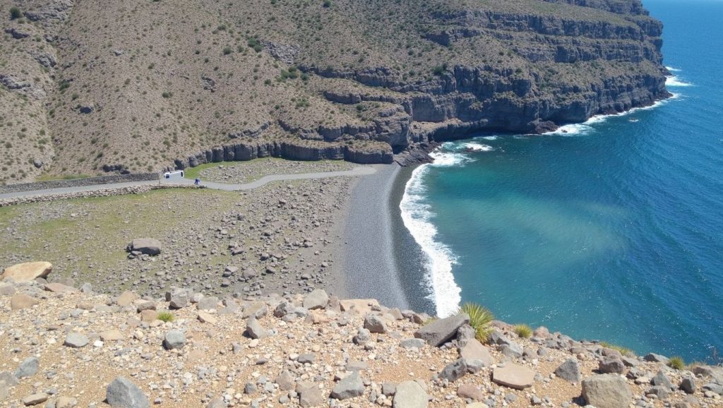 Aguas cristalinas de Playa de la Negra en Alajeró (La Gomera)