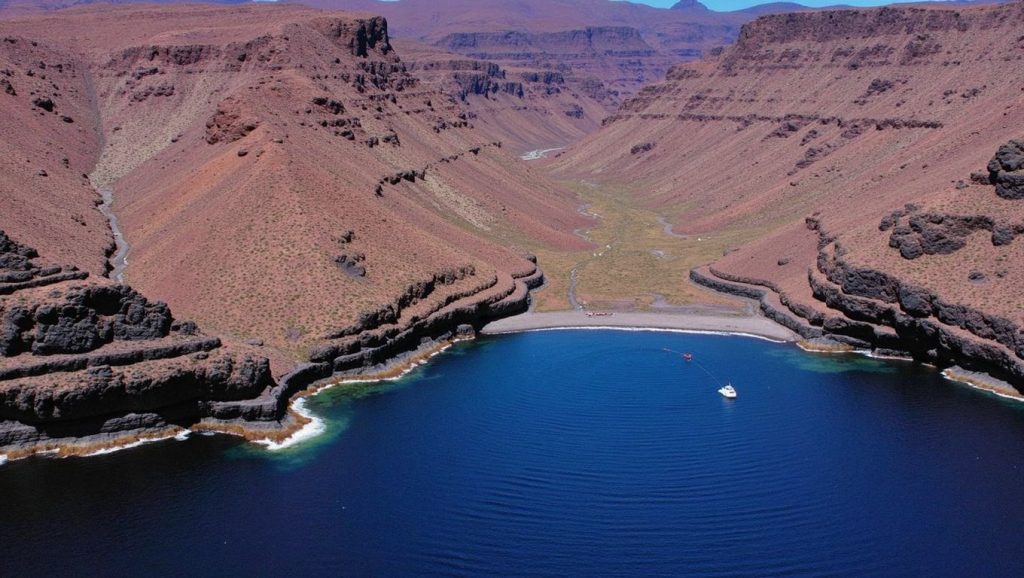 Aguas de Playa de la Negra en Alajeró (La Gomera)