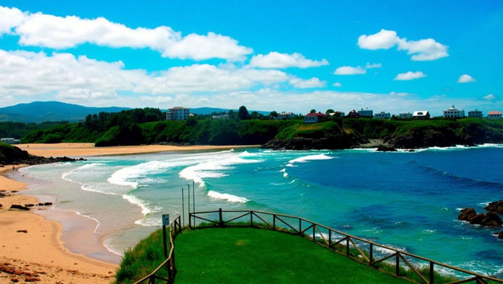 Aguas de Playa de la Paloma en Tapia de Casariego (Lugo)