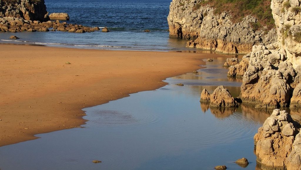 Playa de la Virgen del Mar — foto 5 de 6