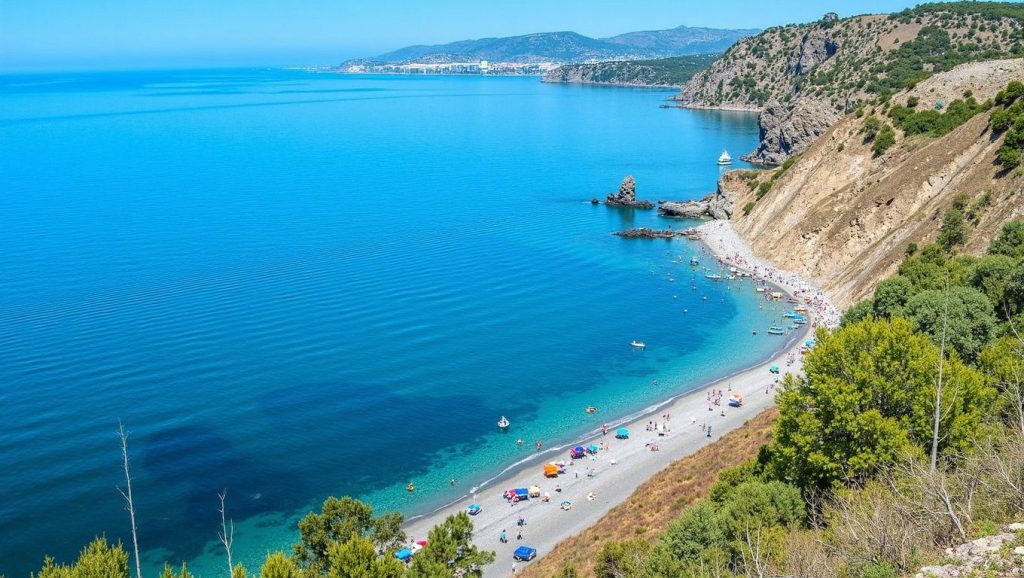 Alrededores de Playa de Las Alberquillas, Nerja
