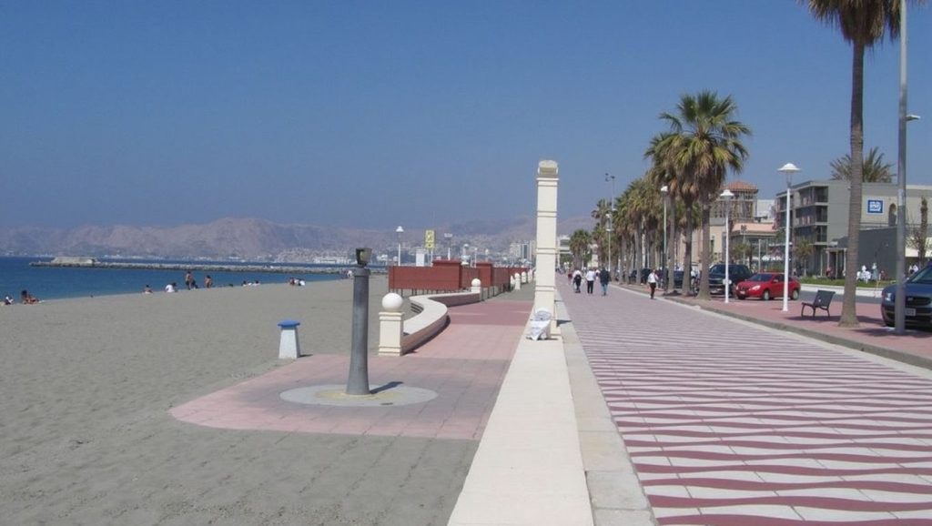 Playa de Playa de las Conchas del Zapillo, Almería, costa de Almería