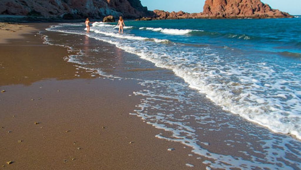 Arena volcánica de Playa de las Cruces, Ingenio (Gran Canaria)