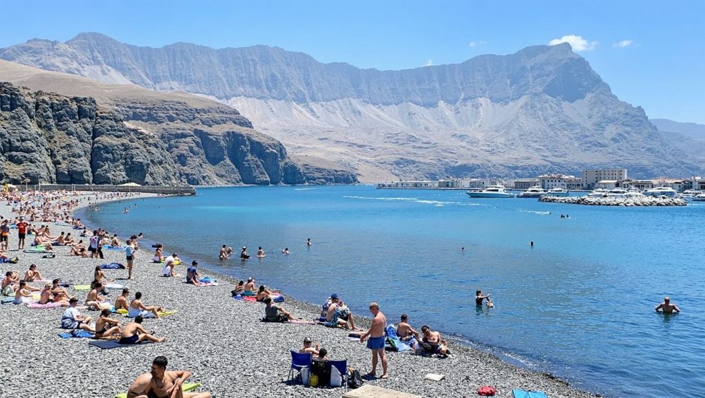 Playa de las Nieves — foto 1 de 6