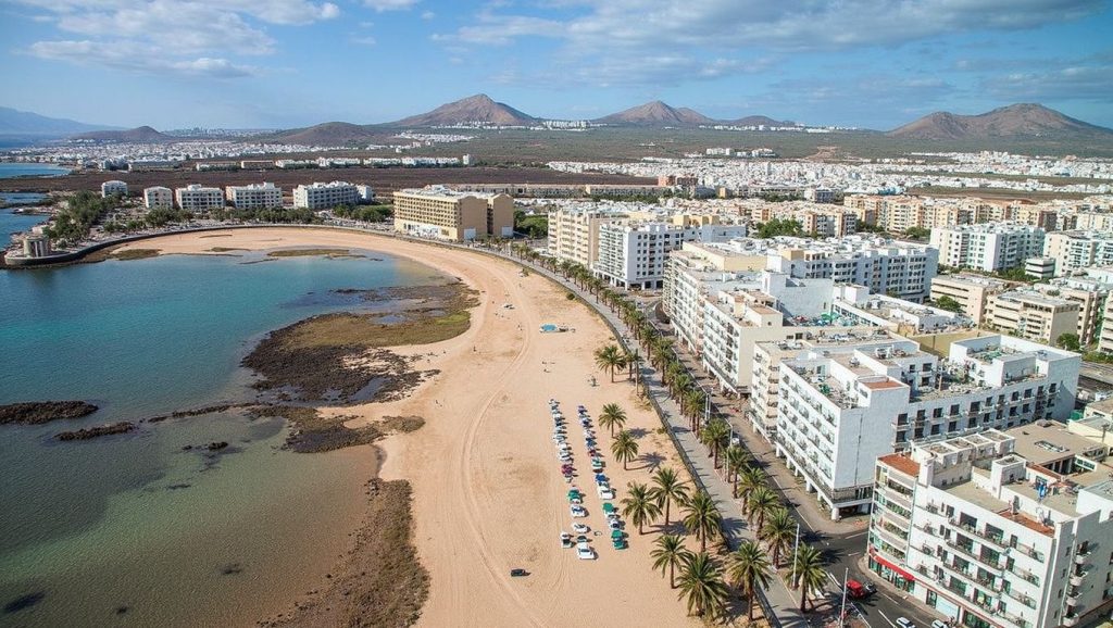 Aguas de Playa de los Boluditos en Yaiza (Lanzarote)