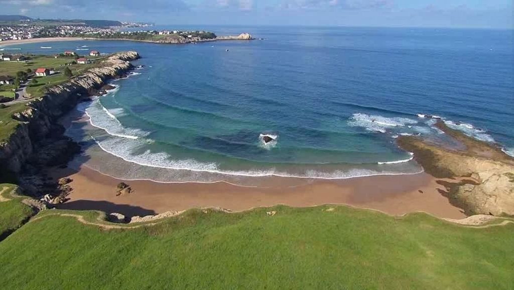 Playa de los Caballos — foto 6 de 6