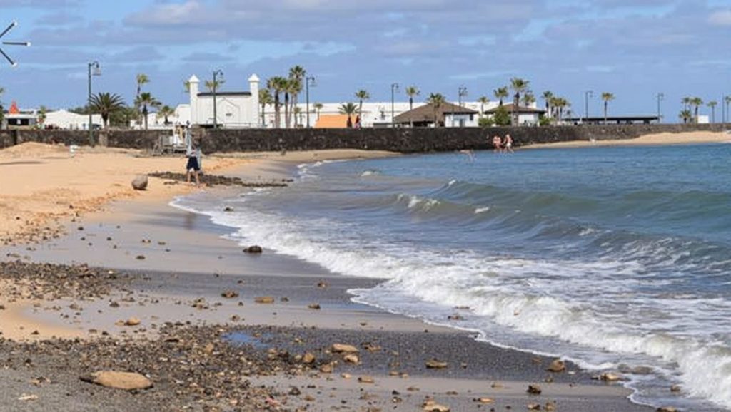 Entorno natural de Playa de los Charcos en Lanzarote