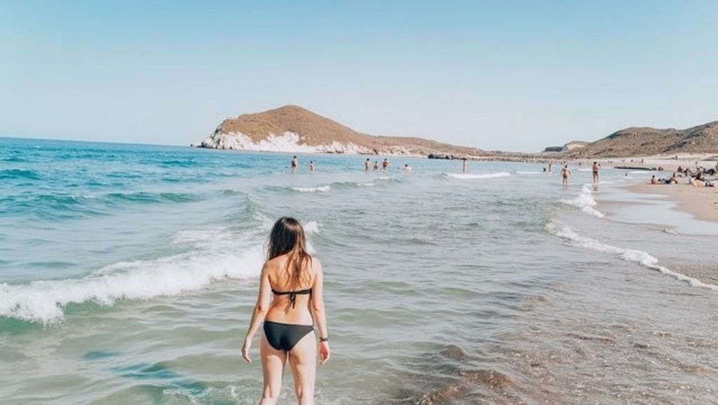 Panorámica completa de Playa de Los Genoveses, playa de Níjar