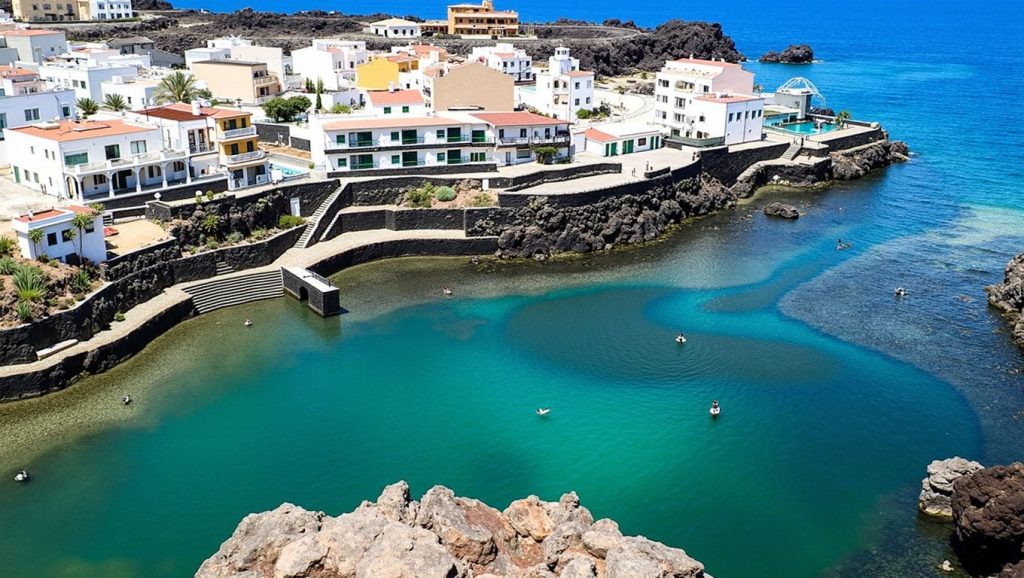 Playa de los Negros — foto 3 de 6