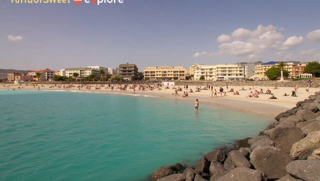 Aguas de Playa de Los Pozos en Puerto del Rosario (Fuerteventura)