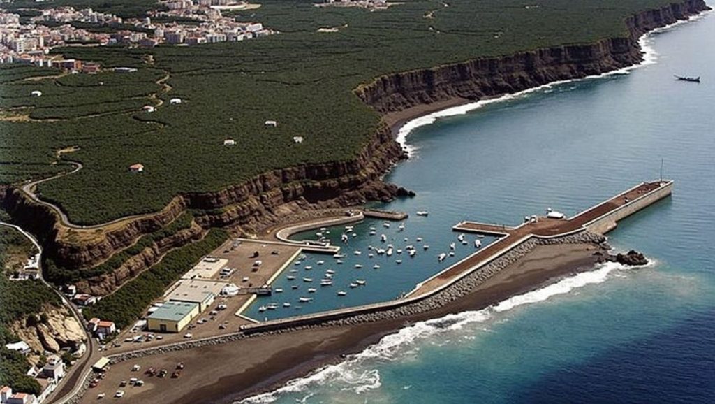 Aguas de Playa de los Tarajales en Guía de Isora (Tenerife)