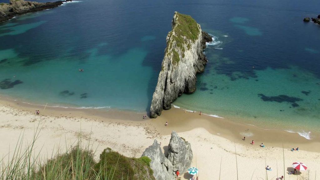 Aguas de Playa de Mexota en Asturias (Asturias)