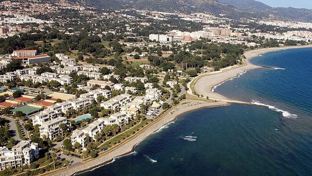 Playa de Nagüeles — foto 5 de 6