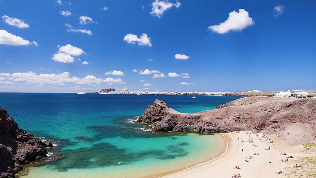 Aguas de Playa de Papagayo en Yaiza (Lanzarote)