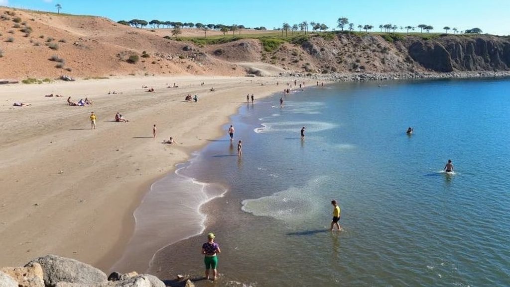 Aguas de Playa de Pasito Blanco en San Bartolomé de Tirajana (Maspalomas) (Gran Canaria)