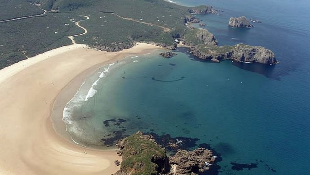 Playa de Pestaña en Asturias (Asturias)
