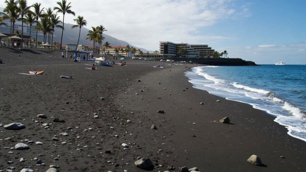 Entorno natural de Playa de Puerto Naos en La Palma
