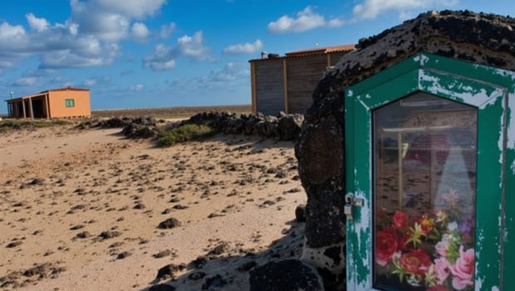 Arena de Playa de Punta Blanca, Guía de Isora (Tenerife)
