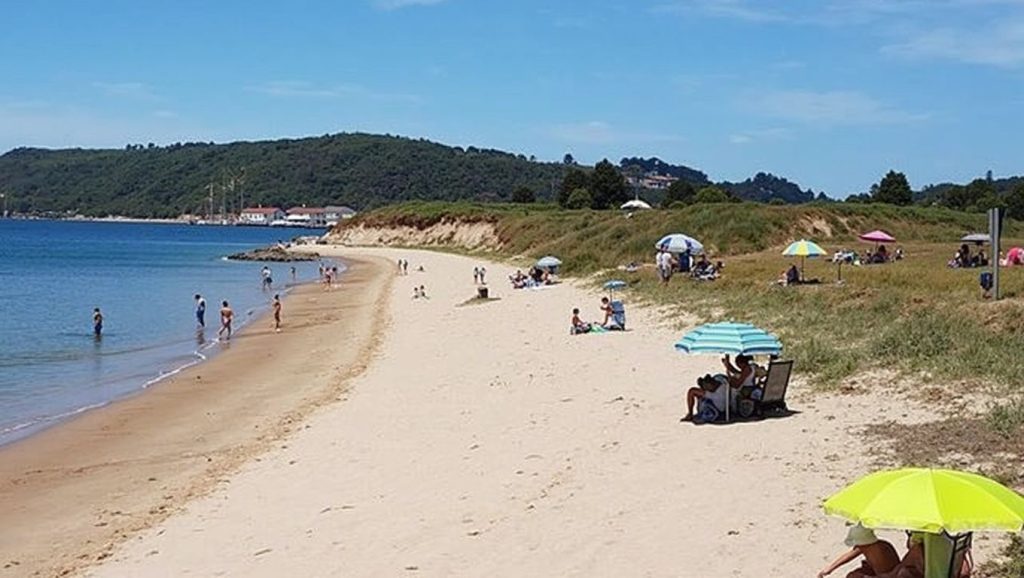 Panorámica de Playa de San Balandrán, Asturias