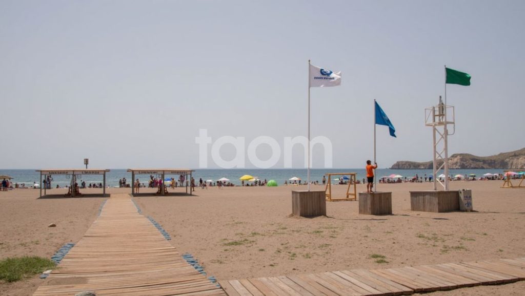 Vista general de Playa de San José, Níjar