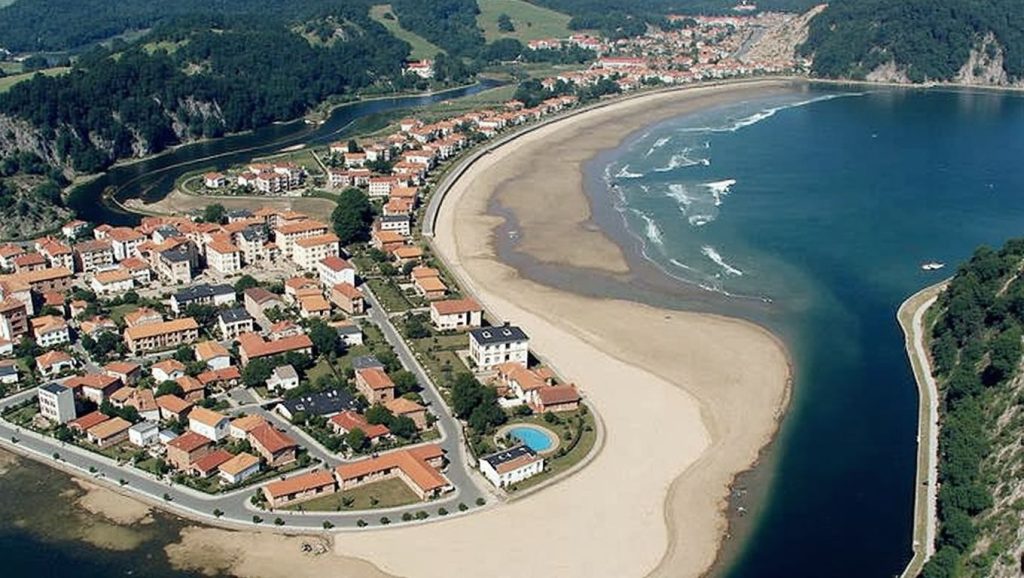 Aguas de Playa de Santa Marina en Asturias (Asturias)