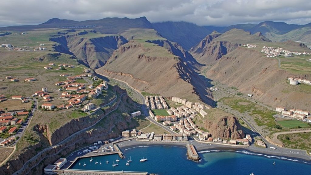 Aguas cristalinas de Playa de Santiago en Alajeró (La Gomera)