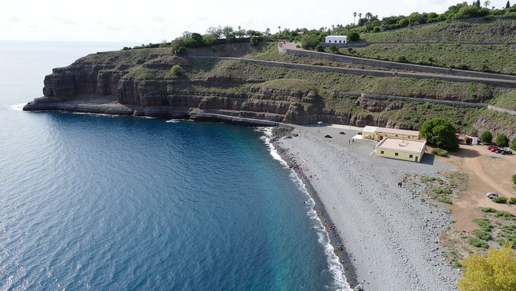 Panorámica de Playa de Tapahuga, La Gomera