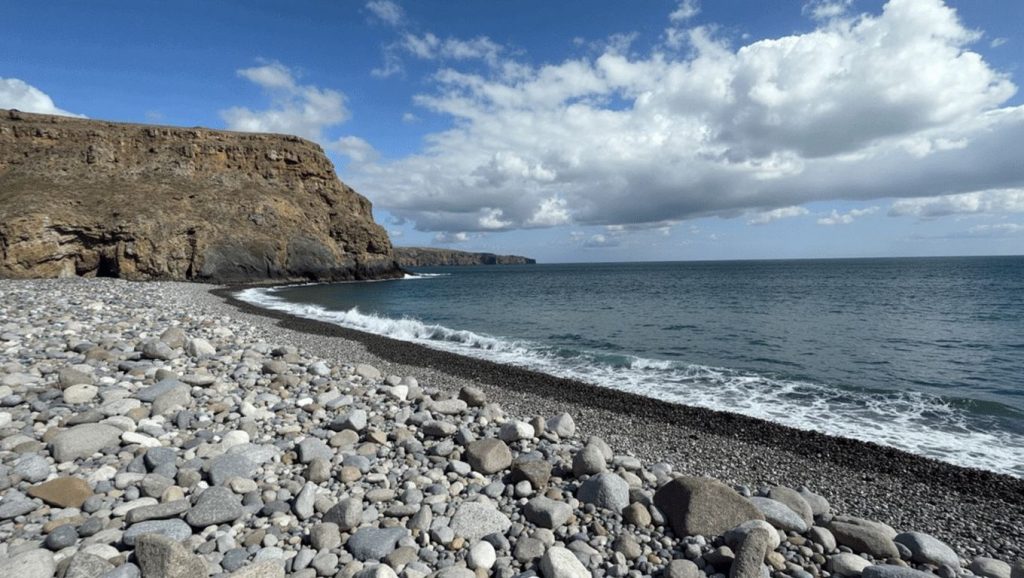Aguas de Playa de Tapahuga en Playa de Santiago (La Gomera)