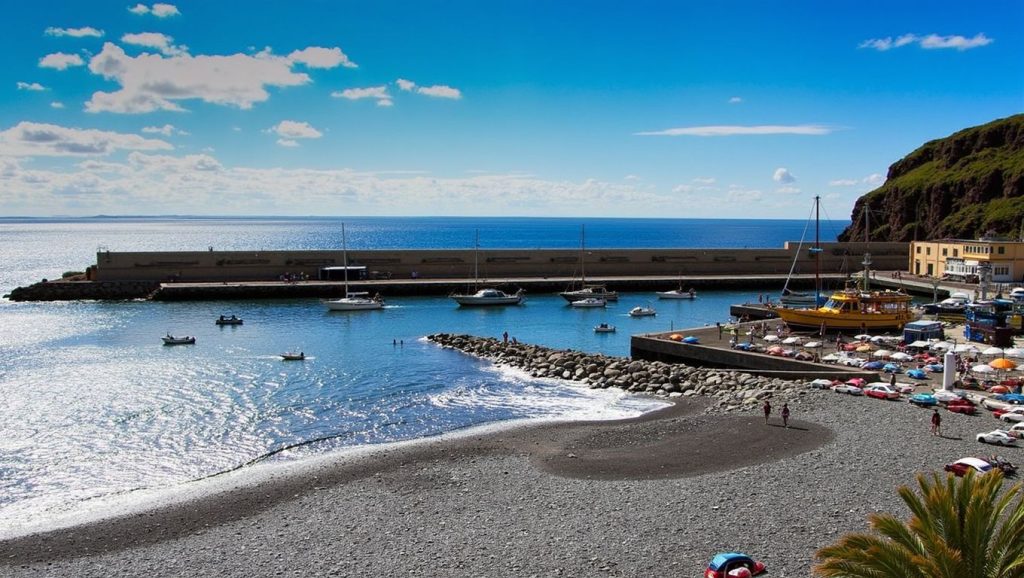 Arena de Playa de Tapahuga, Playa de Santiago (La Gomera)