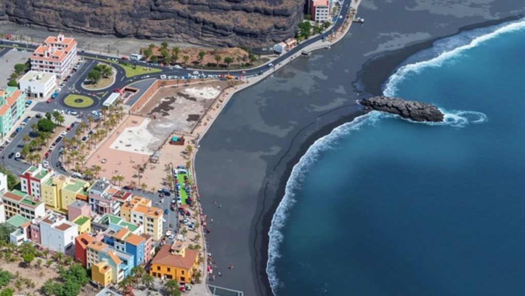 Entorno natural de Playa de Tarajales en La Palma