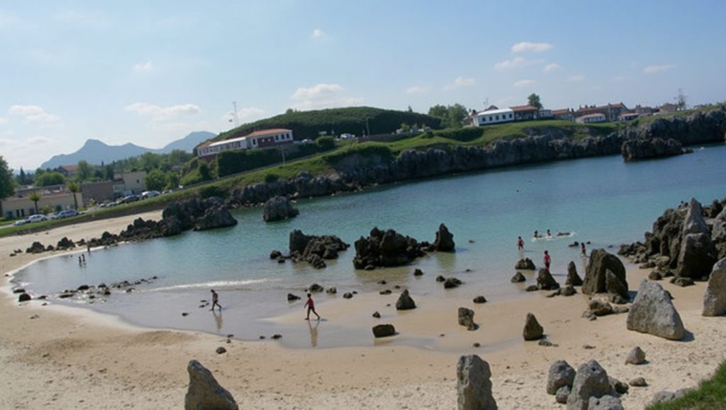 Arena de Playa de Toró, Llanes (Asturias)