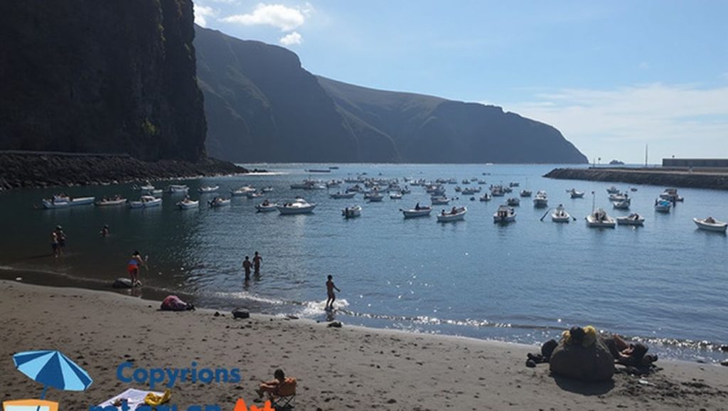 Arena volcánica de Playa de Vueltas, Valle Gran Rey (La Gomera)