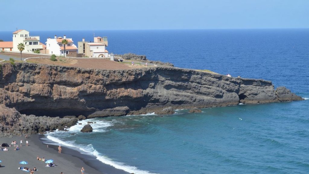 Entorno natural de Playa del Abrigo en Tenerife