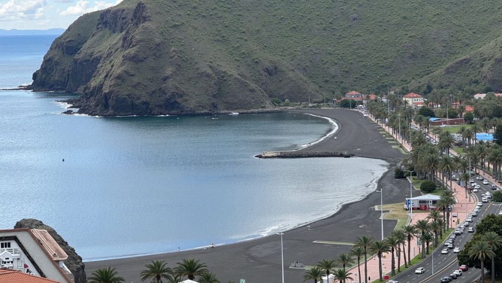 Aguas de Playa del Cangrejo en San Sebastián de la Gomera (La Gomera)
