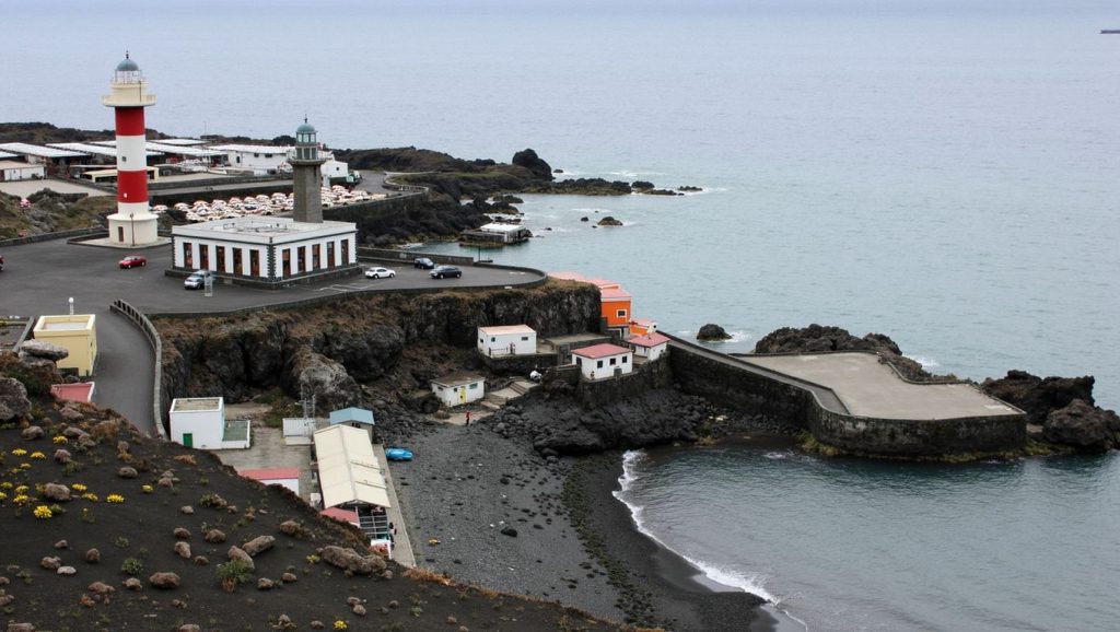 Aguas de Playa del Faro en Fuencaliente de La Palma (La Palma)