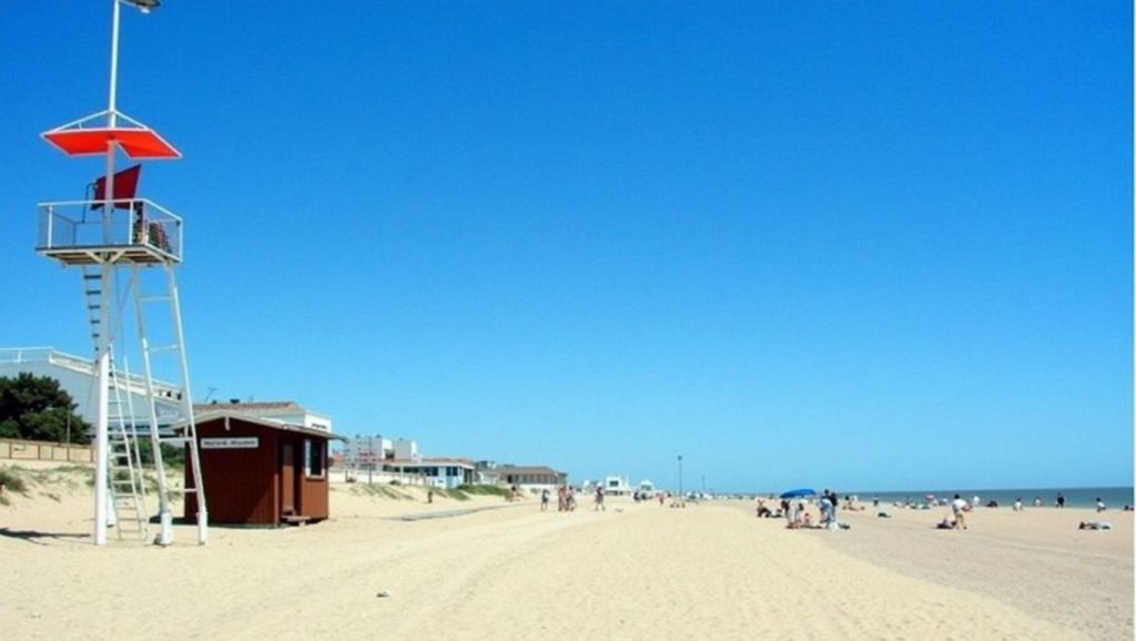Vista de Playa del Hoyo en Isla Cristina, Huelva