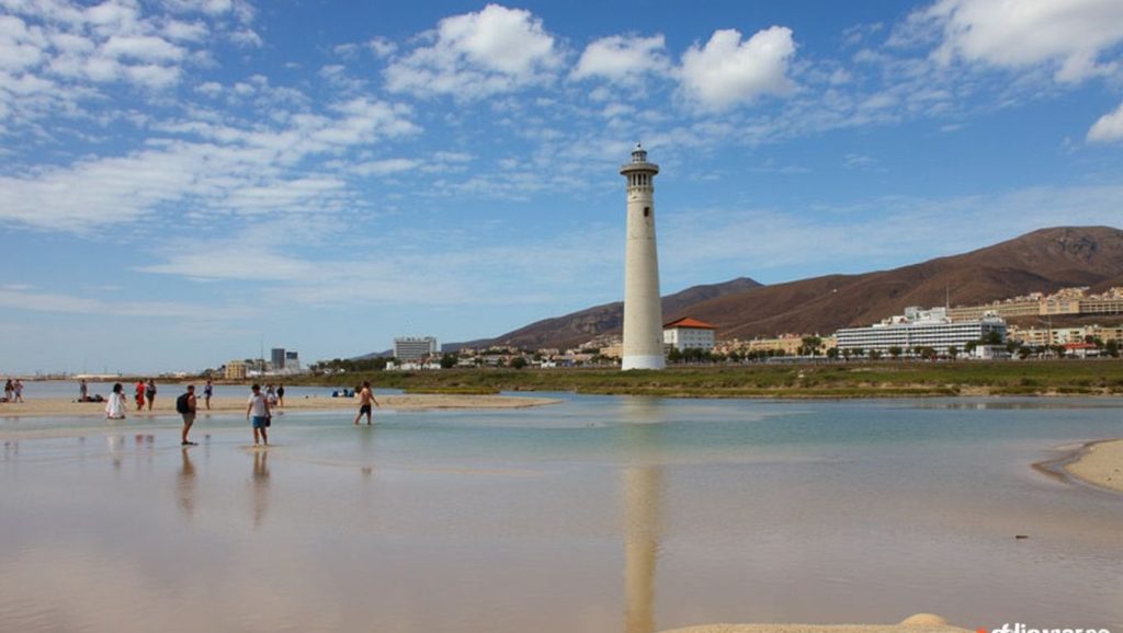 Arena de Playa Del Matorral, Gran Tarajal (Fuerteventura)