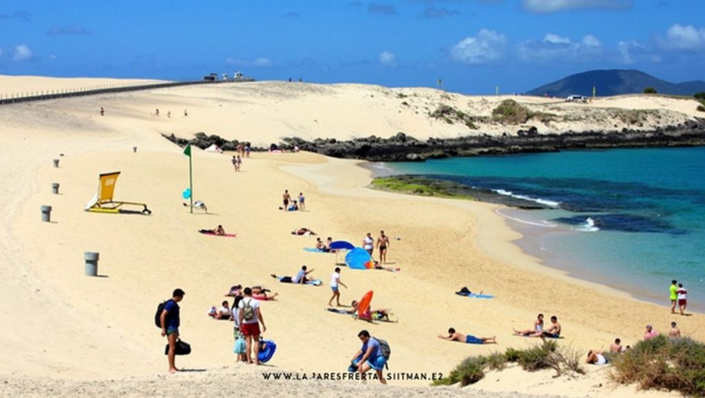 Aguas de Playa del Moro en La Oliva (Fuerteventura)