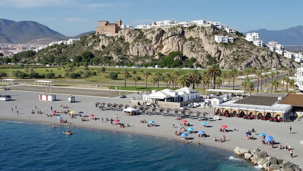 Playa del Peñón (Salobreña) — playa en la costa de Granada
