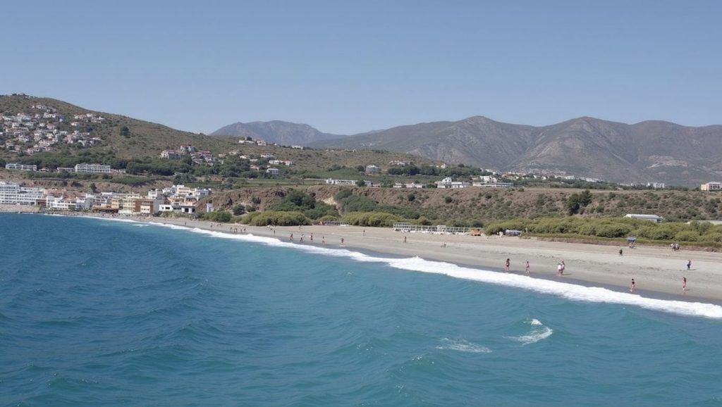 Playa Peñón desde la arena, Salobreña, Granada