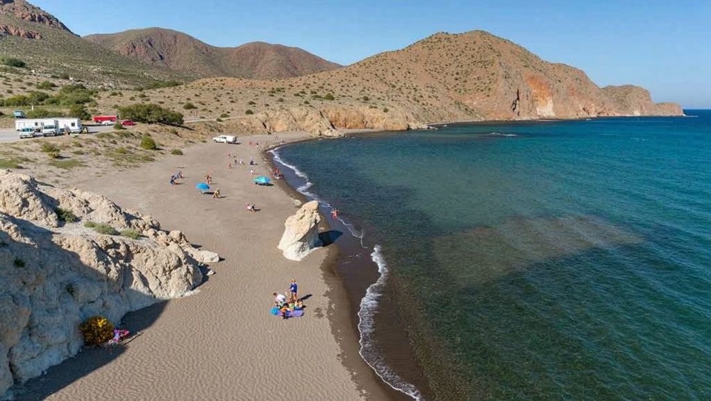 Playa del Peñón Blanco — foto 3 de 6