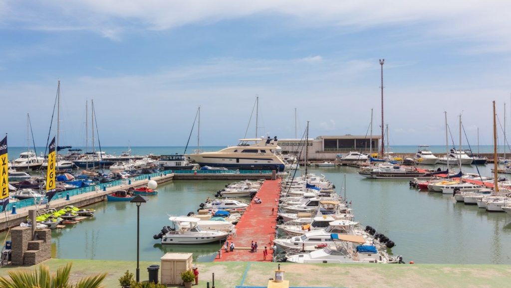 Playa del Puig — foto 1 de 6