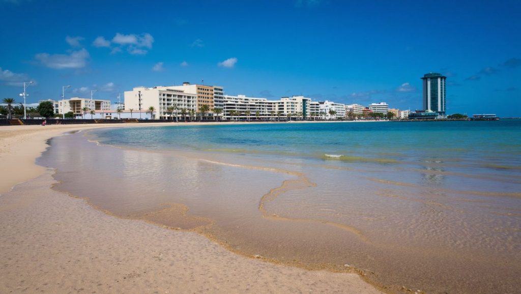 Entorno natural de Playa del Reducto en Lanzarote