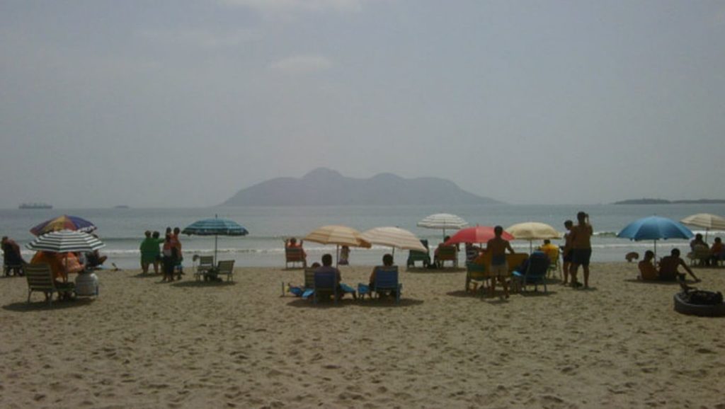 Vista de Playa del Rinconcillo en Rincón de la Victoria, Málaga
