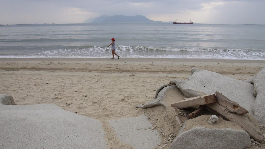 Costa de Rincón de la Victoria desde Playa del Rinconcillo, Málaga